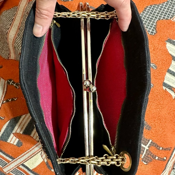 CHANEL ❤️🌟 CIRCA 1960s COLLECTION PIECE KISS-LOCK JERSEY CHEVRON VINTAGE BAG ⭐️ - Picture 15 of 16